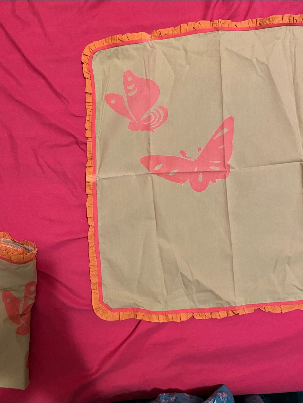 2 Anthropologie Pink and Green Butterfly Cotton Napkins with Orange Ruffle